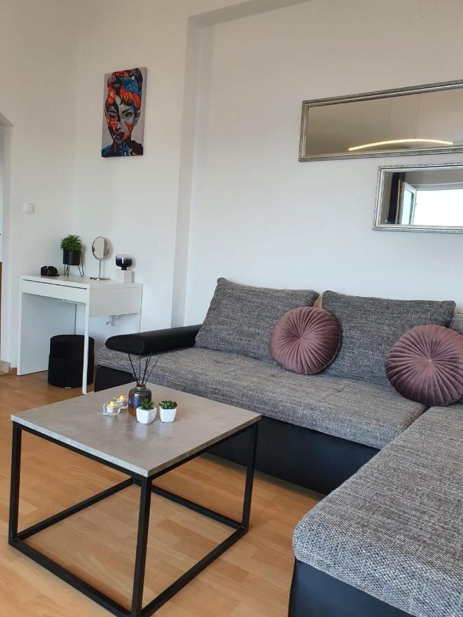 אומיס Apartment Zadoda מראה חיצוני תמונה