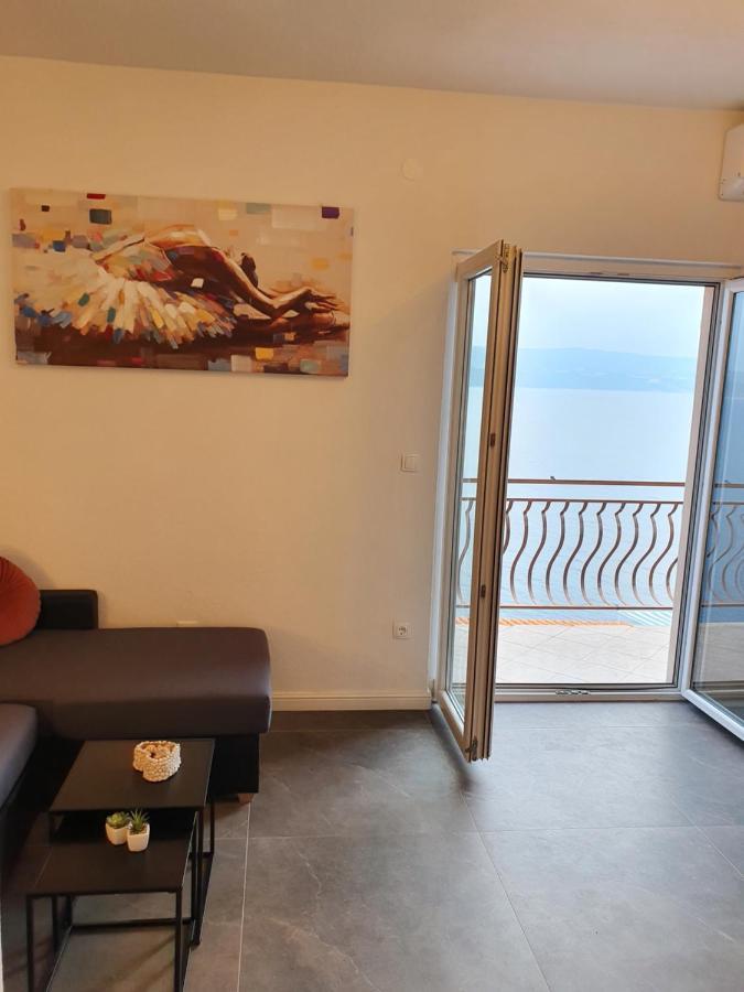 אומיס Apartment Zadoda מראה חיצוני תמונה