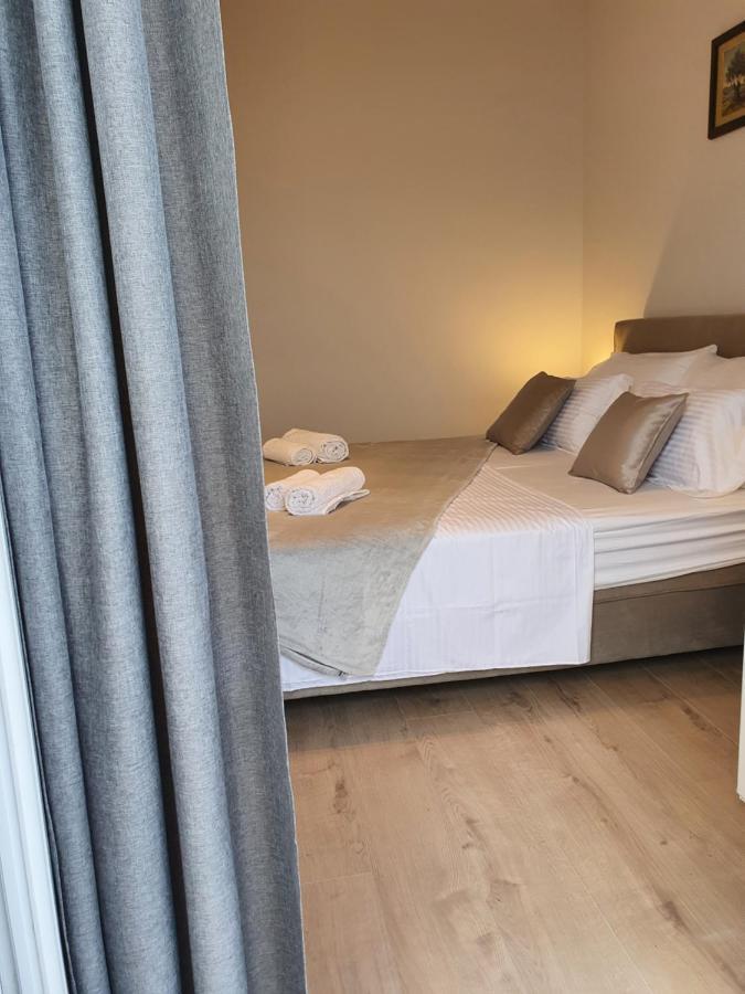אומיס Apartment Zadoda מראה חיצוני תמונה