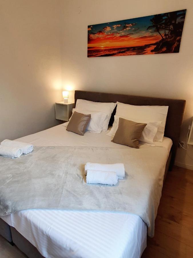 אומיס Apartment Zadoda מראה חיצוני תמונה